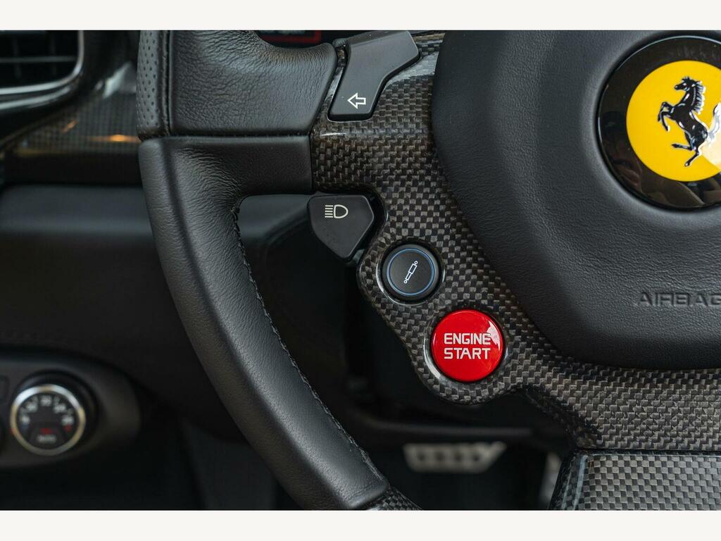 Ferrari 458 4.5 Italia Coupe F1 Dct Euro 5 570 Bhp Red #35