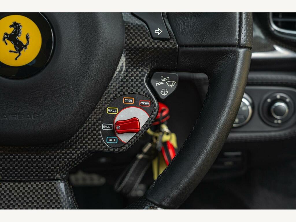 Ferrari 458 4.5 Italia Coupe F1 Dct Euro 5 570 Bhp Red #36