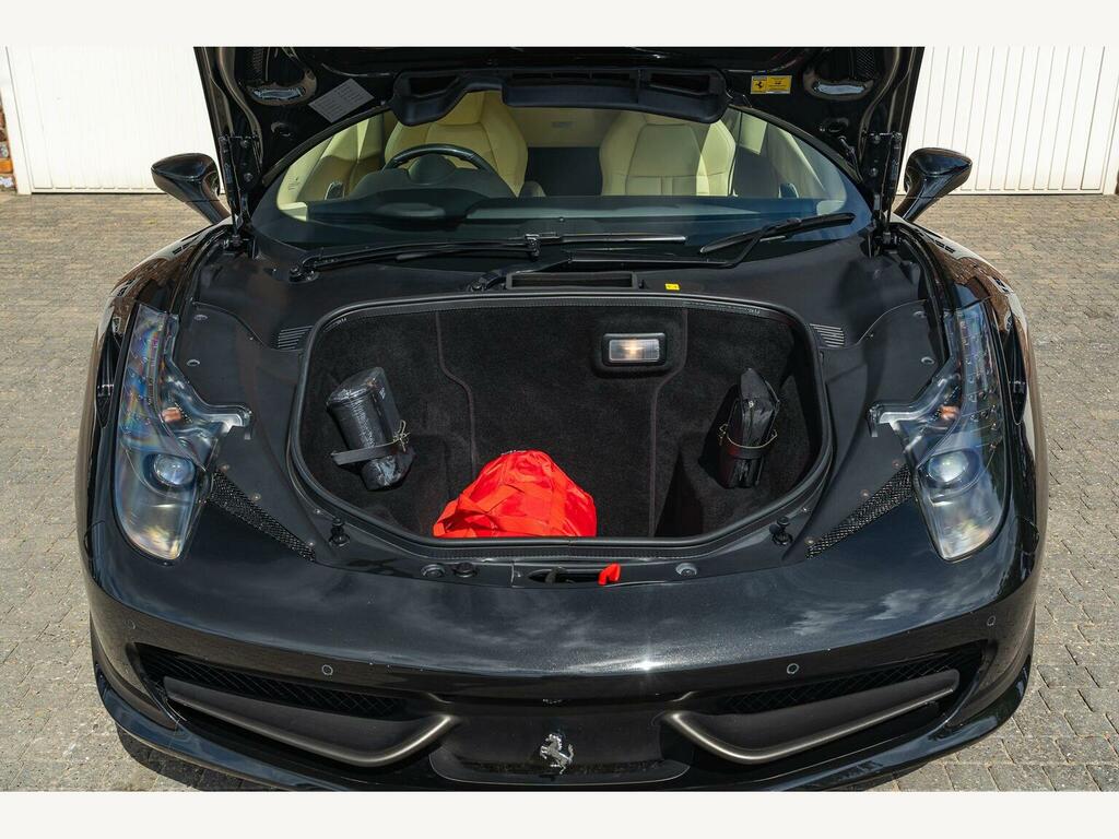 Ferrari 458 4.5 Italia Coupe F1 Dct Euro 5 570 Bhp Red #7