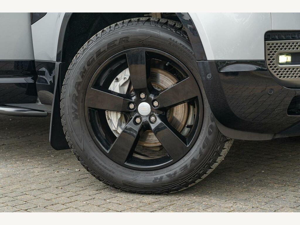 Land Rover Defender 110 3.0 D300 Mhev X-dynamic Hse 4Wd Euro 6 Ss Silver #2
