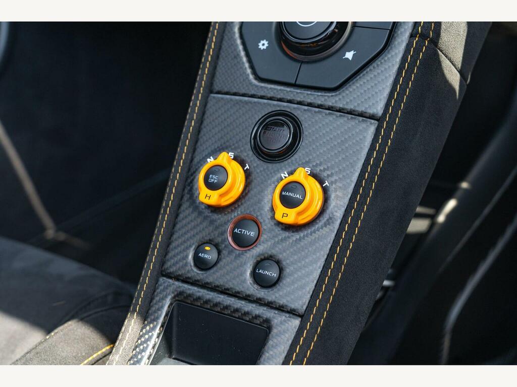 McLaren 675LT Spider Black #36