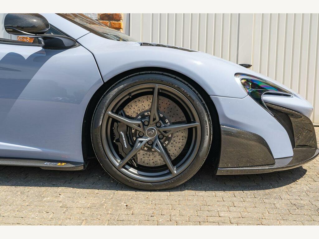 McLaren 675LT Spider Black #20