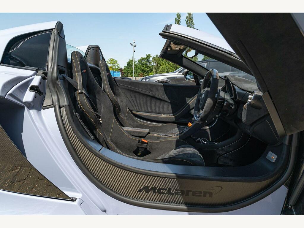 McLaren 675LT Spider Black #24