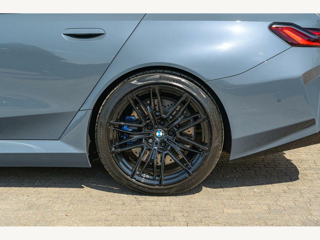 BMW M5 Saloon 4.4 V8 Dct Euro 5 Ss 201363 Blue #11
