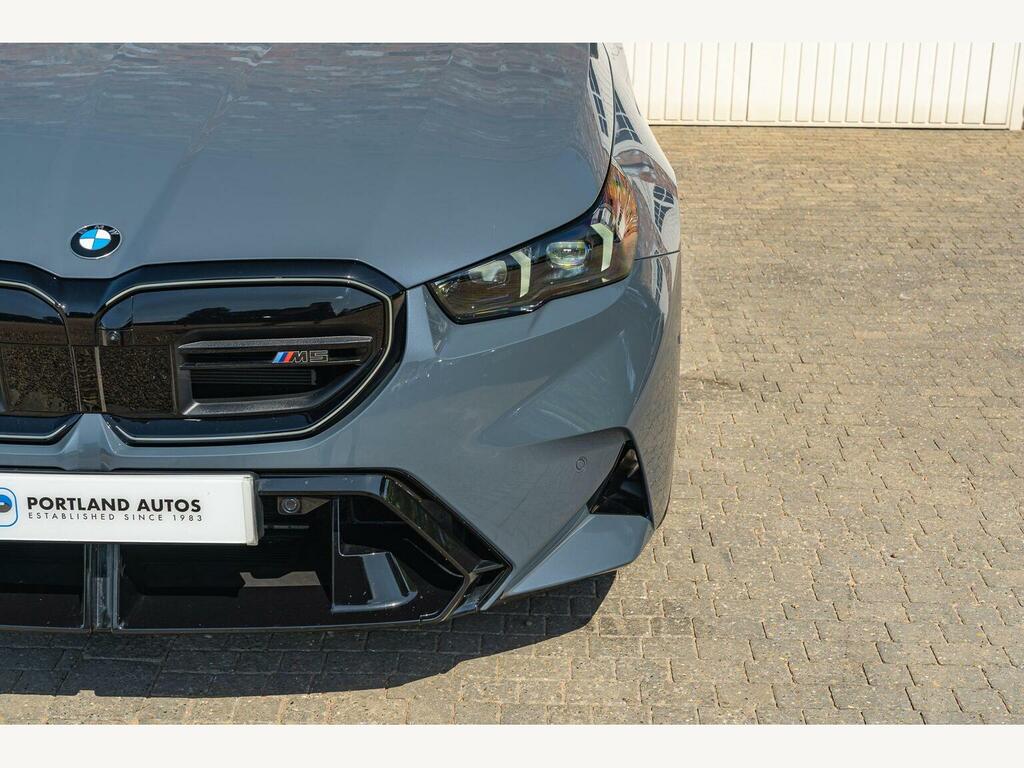 BMW M5 Saloon 4.4 V8 Dct Euro 5 Ss 201363 Blue #8