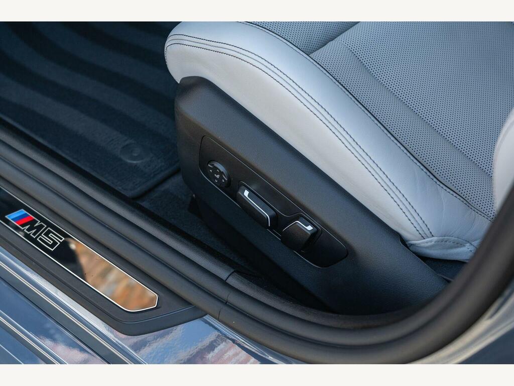 BMW M5 Saloon 4.4 V8 Dct Euro 5 Ss 201363 Blue #32