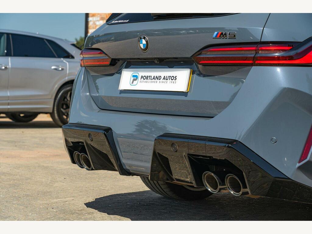 BMW M5 Saloon 4.4 V8 Dct Euro 5 Ss 201363 Blue #15