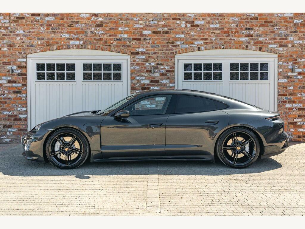Porsche Taycan T 4Wd  #10
