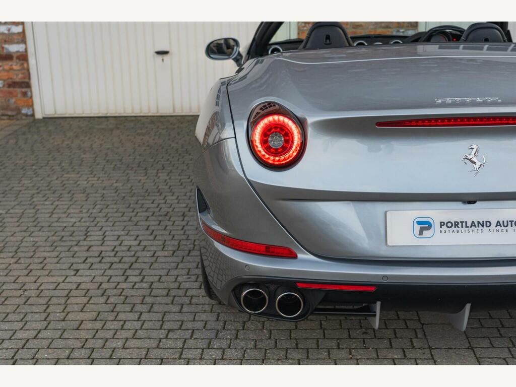 Ferrari California 3.9 Dd 560 Bhp Red #17