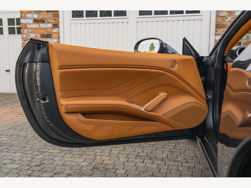 Ferrari California T 2dr Auto Blue #32