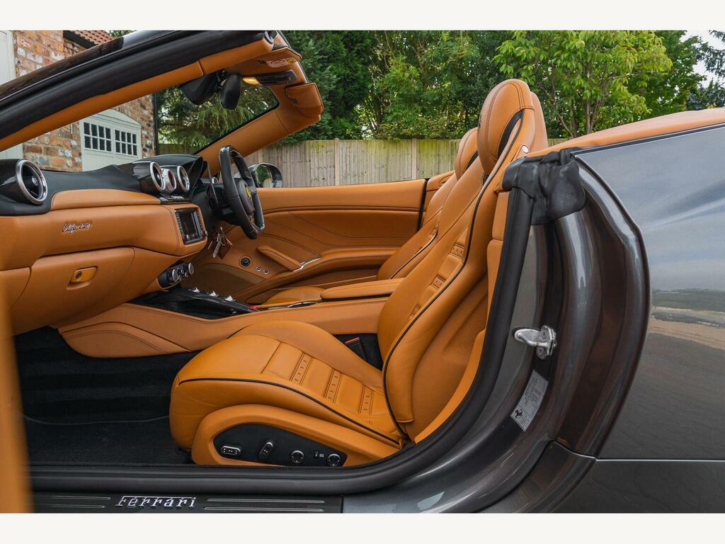 Ferrari California T 2dr Auto Blue #30