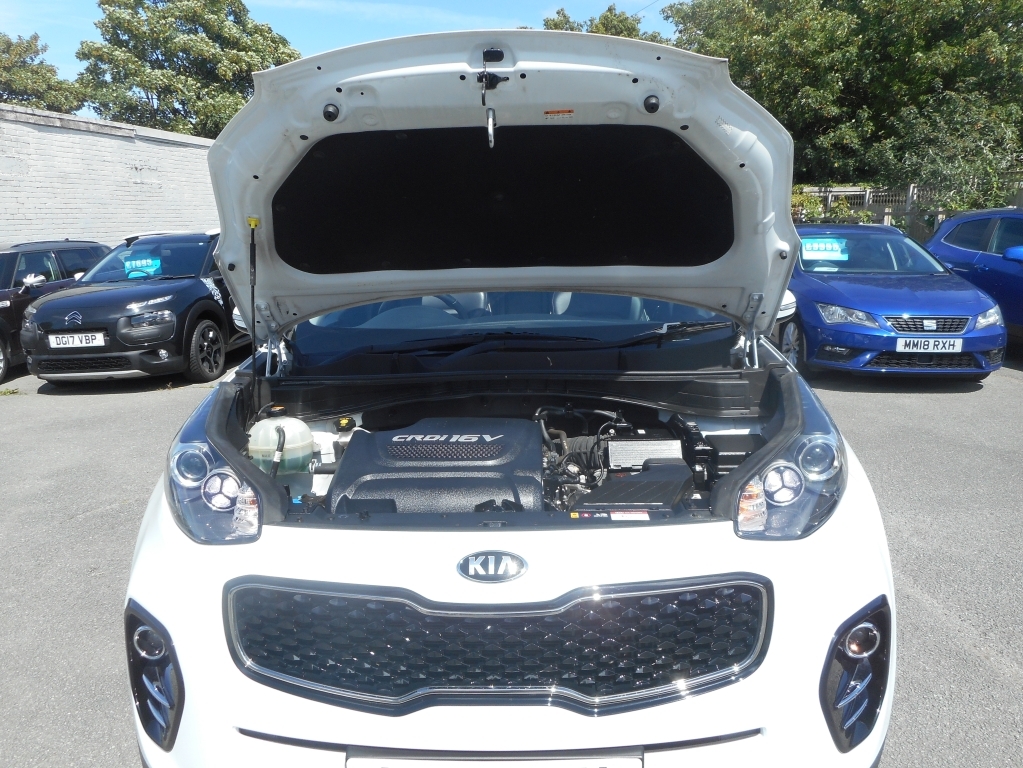 Kia Sportage Crdi Kx-2 White #8
