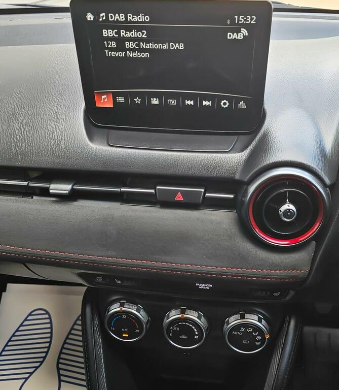 Mazda 2 1.5 Agile Cvt Euro 6 Ss Red #30
