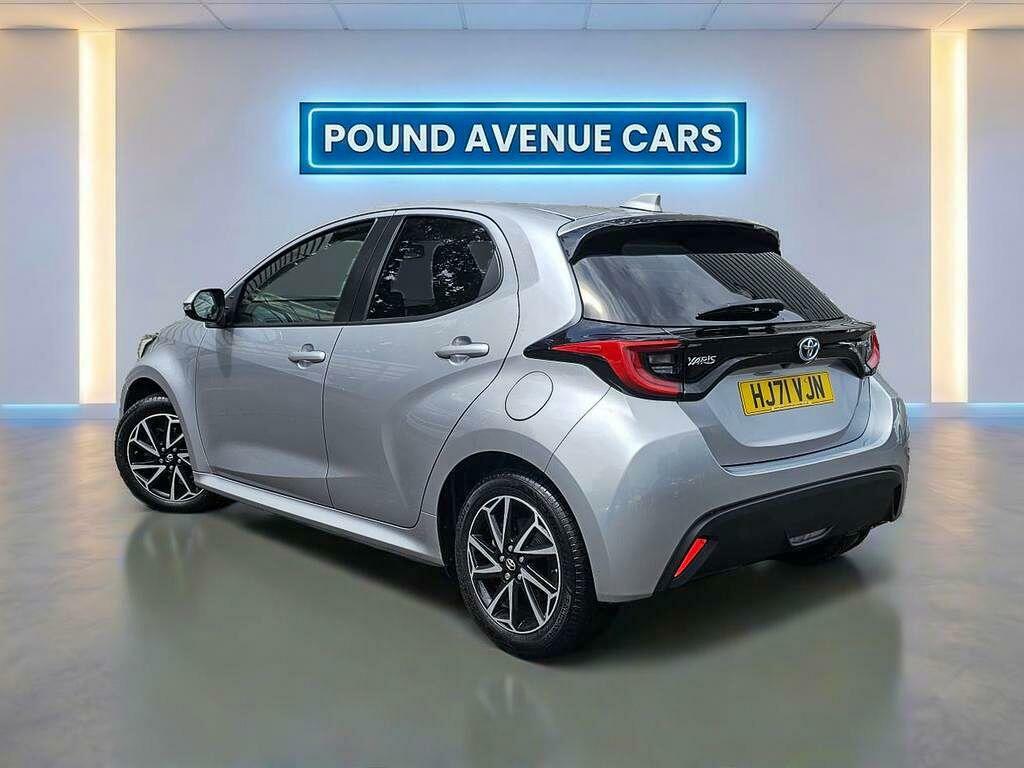 Toyota Yaris Design Silver #5
