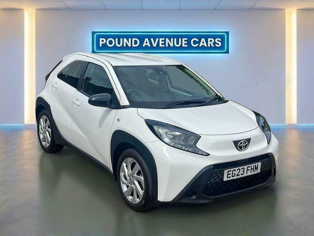 Toyota Aygo X Pure White #5