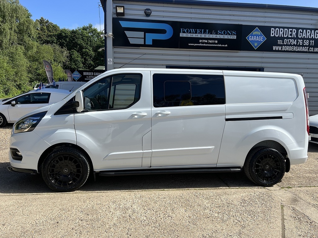 Ford Transit Custom 320 Limited Sport Pack DV23FKP White #4
