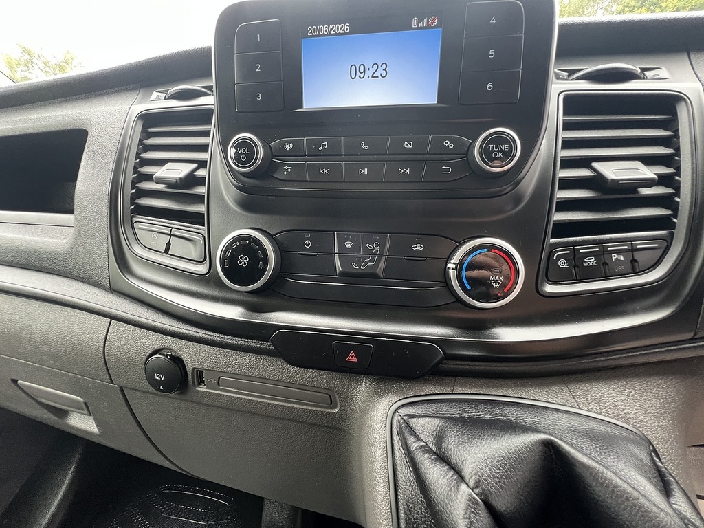 Ford Transit Custom 2.0 290 Ecoblue Trend Panel Van Black #42