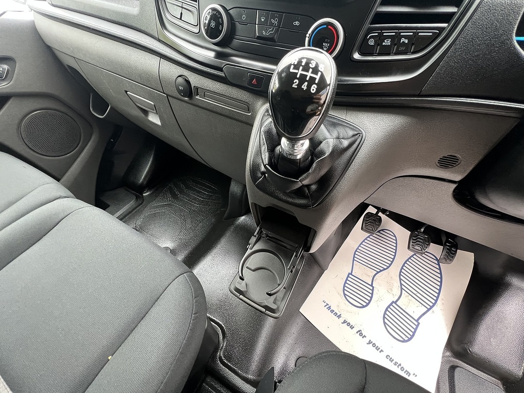 Ford Transit Custom 2.0 290 Ecoblue Trend Panel Van Black #40