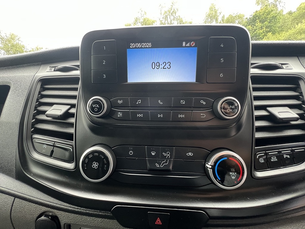 Ford Transit Custom 2.0 290 Ecoblue Trend Panel Van Black #43