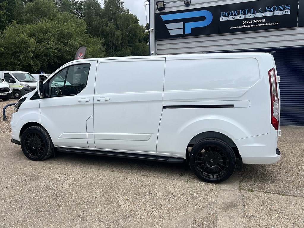 Ford Transit Custom 300 Limited Sport Pack White #4