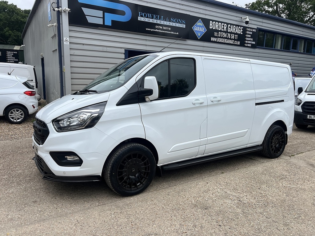 Ford Transit Custom 300 Limited Sport Pack White #3