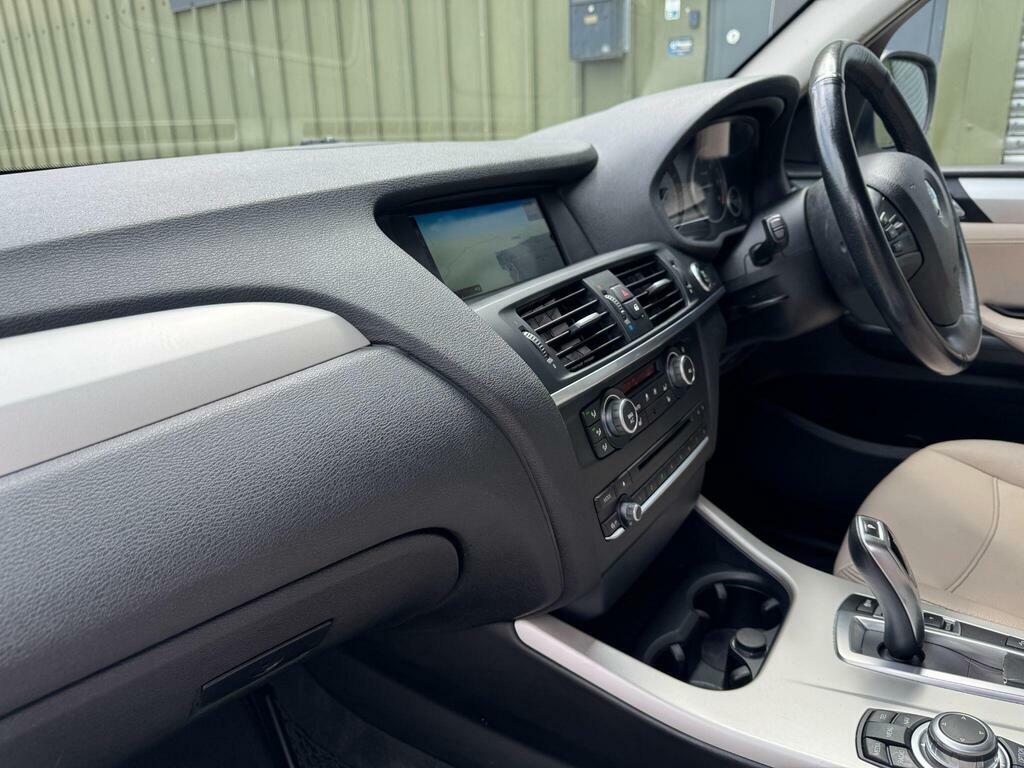 BMW X3 2.0 20D M White #10