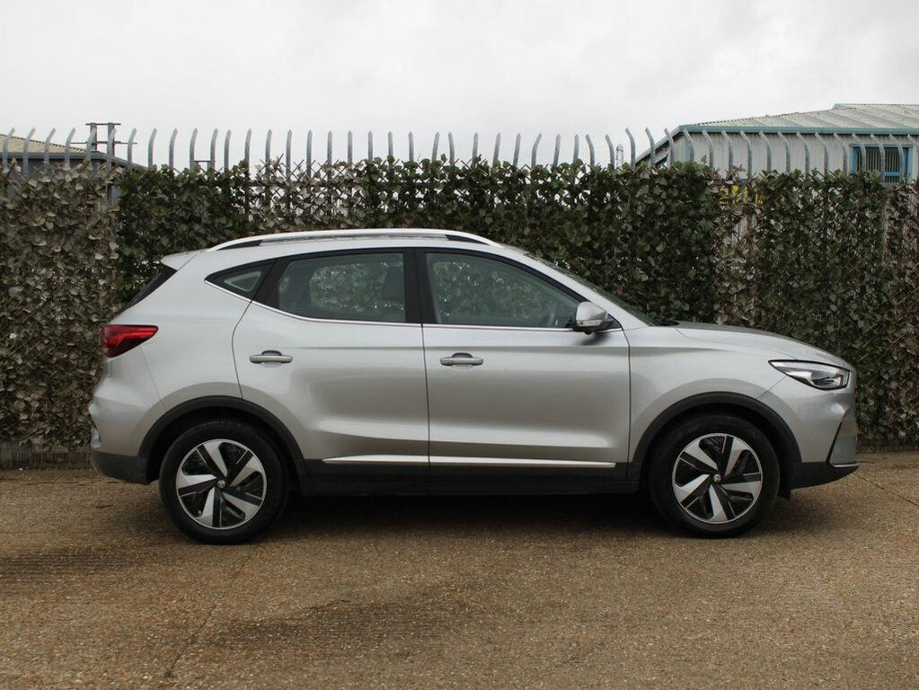 MG ZS Suv YE22NZW Silver #5