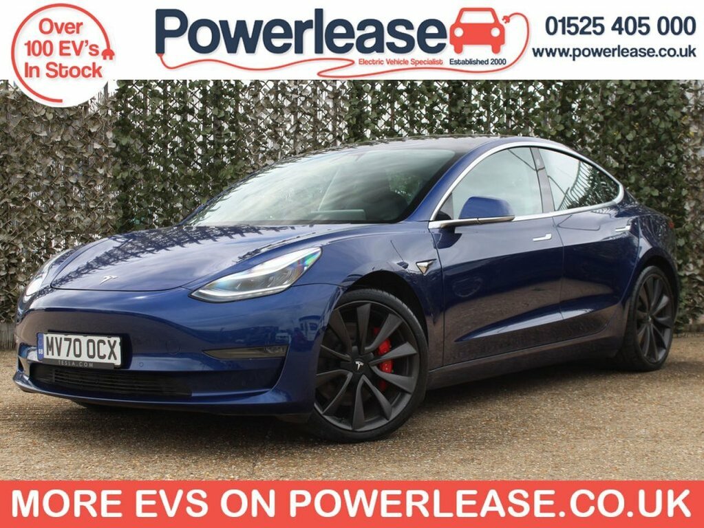 Tesla Model 3 Saloon Blue
