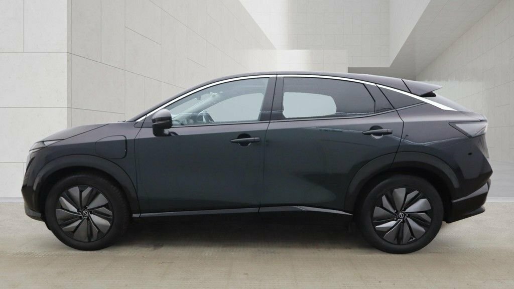 Nissan Ariya Suv Green #4