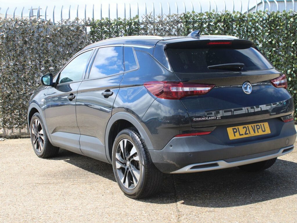 Vauxhall Grandland X 1.5L Griffin Edition Black #3