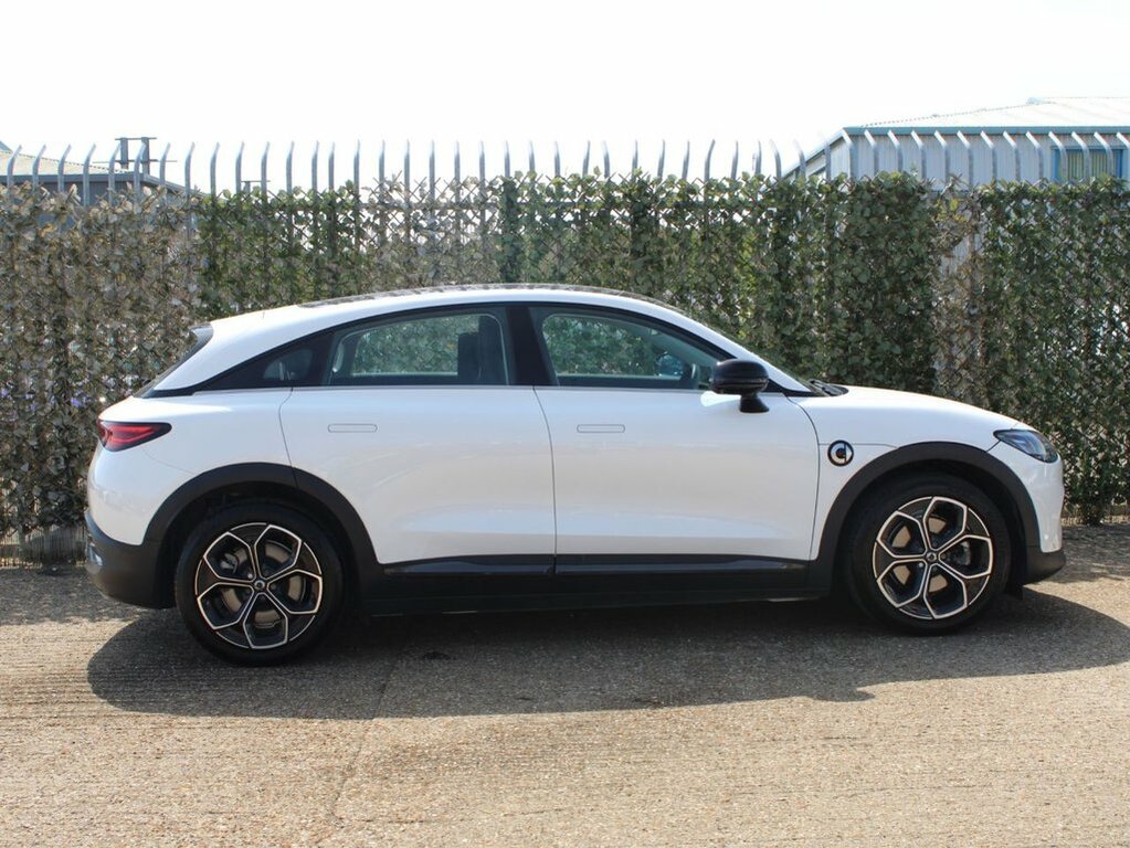 Smart #3 Suv White #4