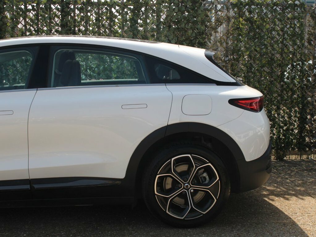 Smart #3 Hashtag 3 315Kw Brabus 66Kwh Awd White #12