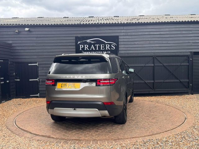 Land Rover Discovery Suv Black #3