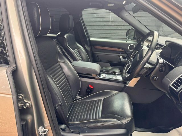 Land Rover Discovery Suv Black #9