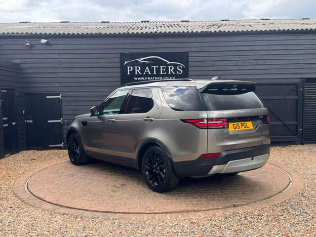 Land Rover Discovery Suv Black #19