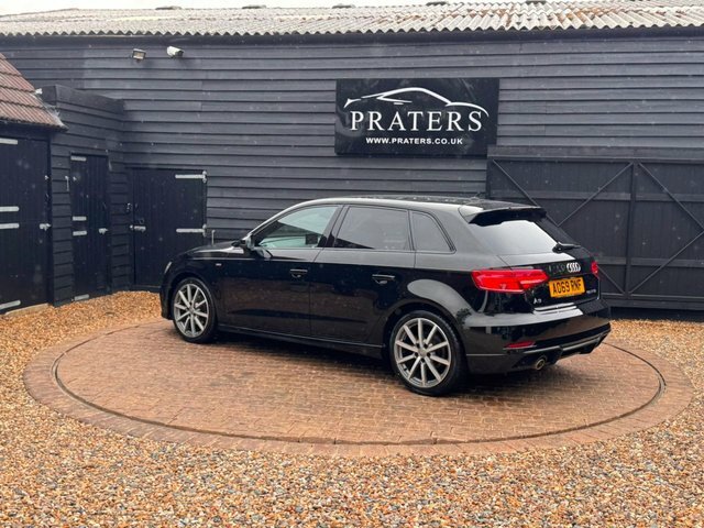 Audi A3 Black Edition 35 Tfsi  #6