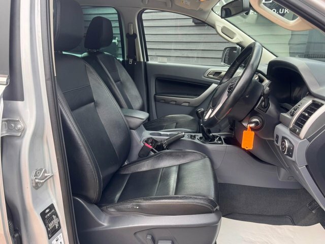 Ford Ranger 3.2 Wildtrak 4X4 Dcb Grey #9