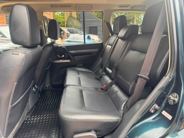 Mitsubishi Shogun 3.2 Di-dc 187 Sg3 White #15