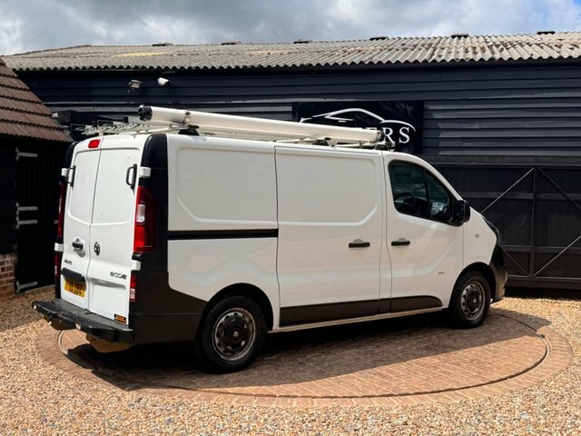 Vauxhall Vivaro Cdti 2900 Ecoflex Panel White #4