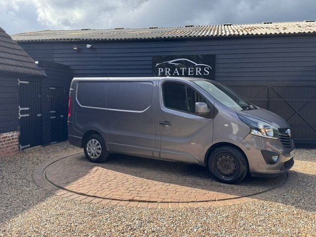 Vauxhall Vivaro Campervan 201616 Silver #16