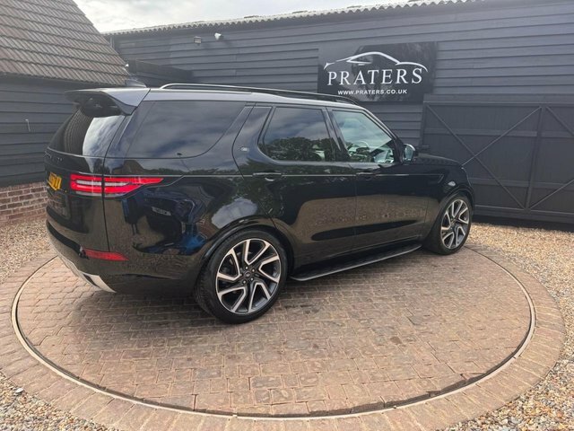 Land Rover Discovery Td V6 Hse Suv Black #3