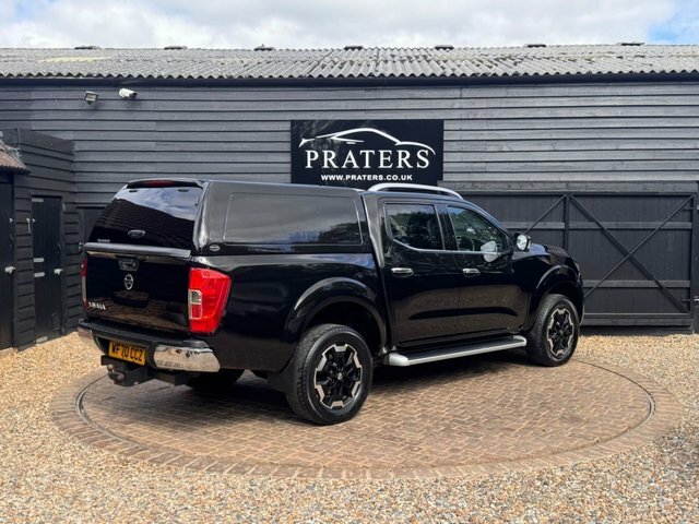 Nissan Navara Dci Tekna Pickup Double Black #3
