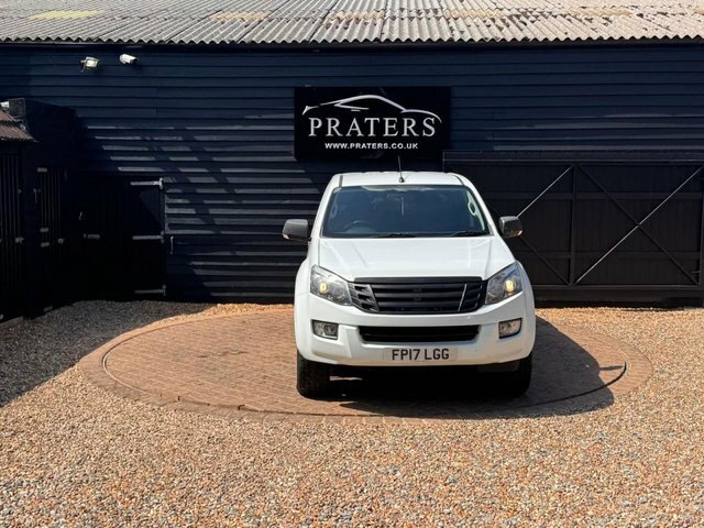 Isuzu D-Max Td Yukon Pickup White #4