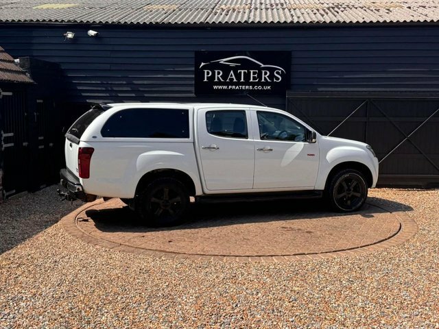 Isuzu D-Max Pickup 1.9 Td Blade 4Wd Euro 6 201717 Black #19