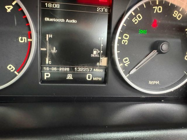 Land Rover Discovery 4 Sdv6 Hse Black #17