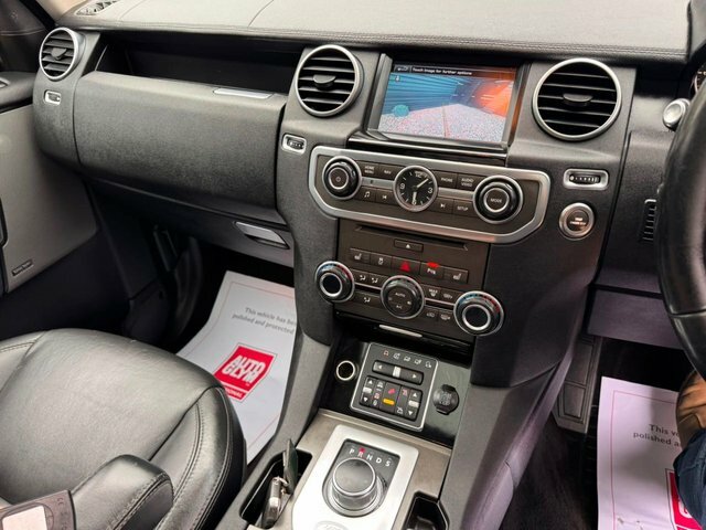 Land Rover Discovery 4 Sdv6 Hse Black #16
