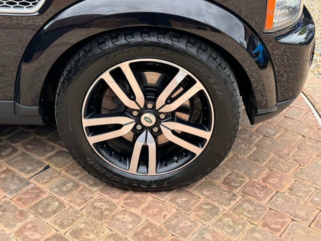 Land Rover Discovery 4 Sdv6 Hse Black #7