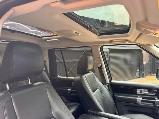 Land Rover Discovery 4 Sdv6 Hse Black #15