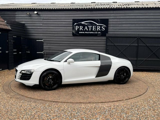 Audi R8 4.2 Quattro 6 Speed Only 40K Miles Black #17