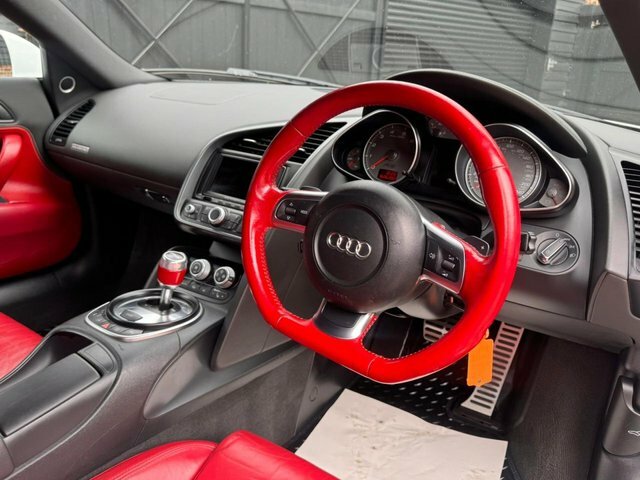 Audi R8 4.2 Quattro 6 Speed Only 40K Miles Black #8